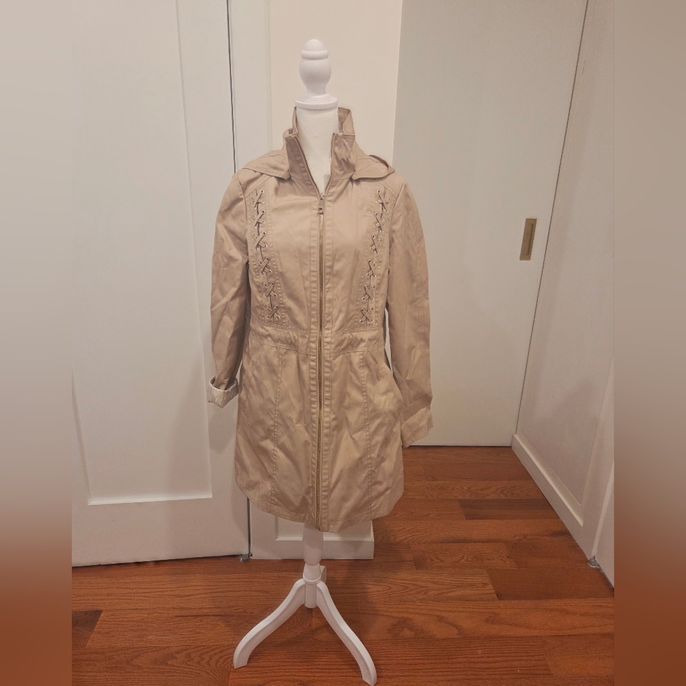 Guees Light Beige Women's Trench Coat  - Casual Zip Front Size Medium